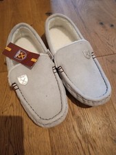 West ham Slippers Size 11