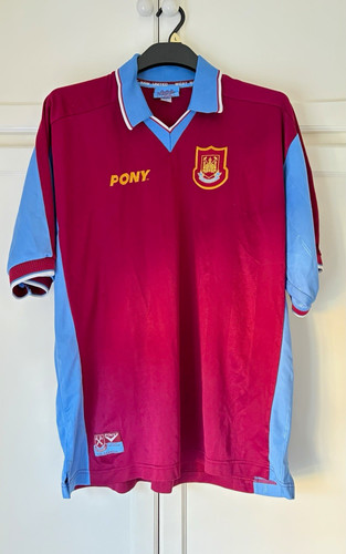 Pony west ham united home - pony,