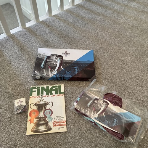 West ham memorabilia rare - west,